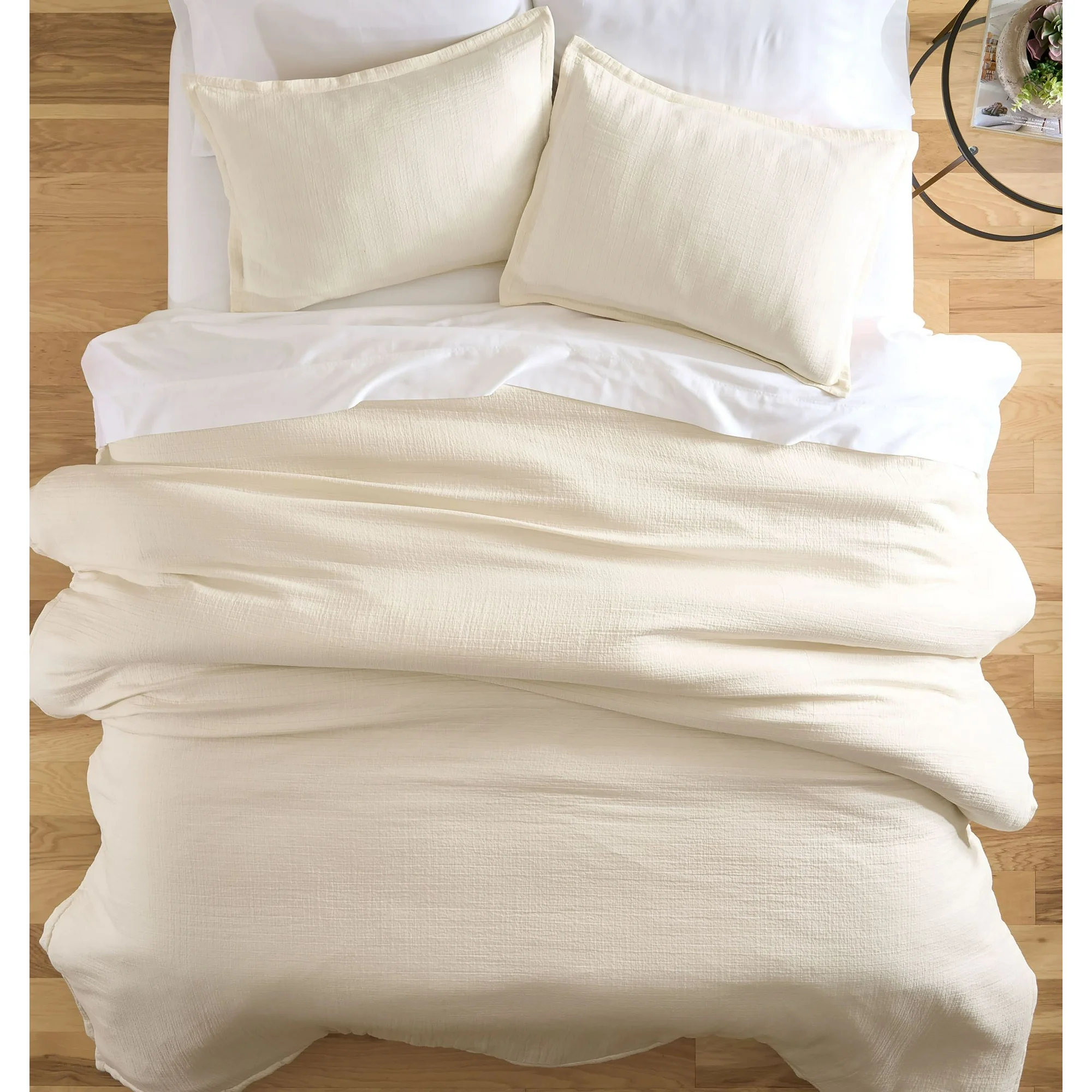 The "Cloud Bed" is a top-saved category. Layer this with a chunky knit throw to create a "Sanctuary Bedroom" vibe.
